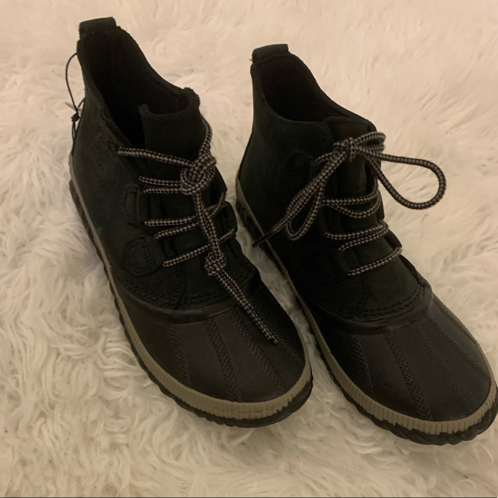 Sorel Women's Out N About boots